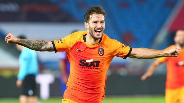 Galatasarayda Oğulcan Çağlayanın lisansı çıkarıldı