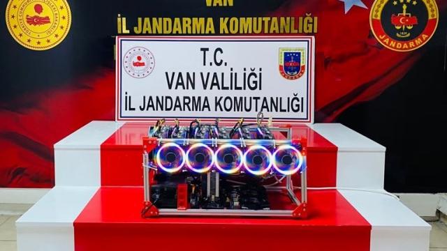 Vanda kripto para üretim cihazı ele geçirildi