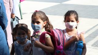 Bakan Özer: Elimizdeki veriler 1 hafta tatili öne getirmeyi gerektirmiyor