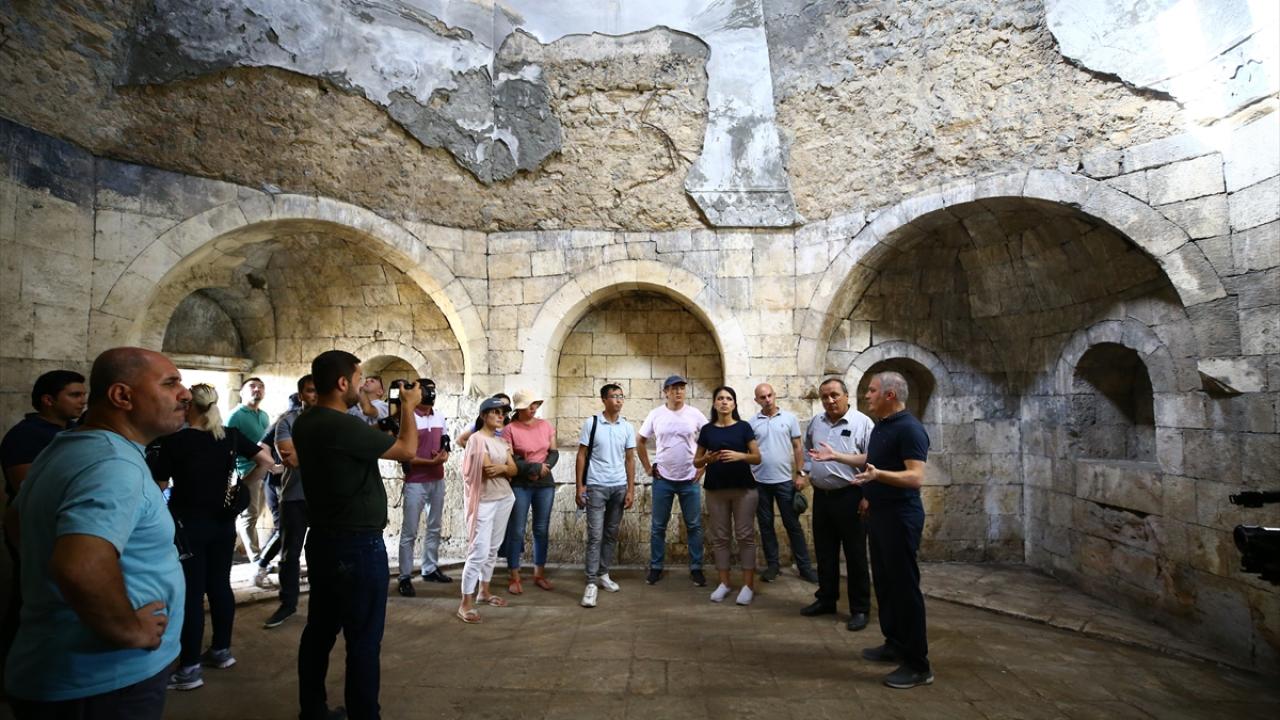 Türk Konseyi'nden 30 gazeteci Azerbaycan'da buluştu