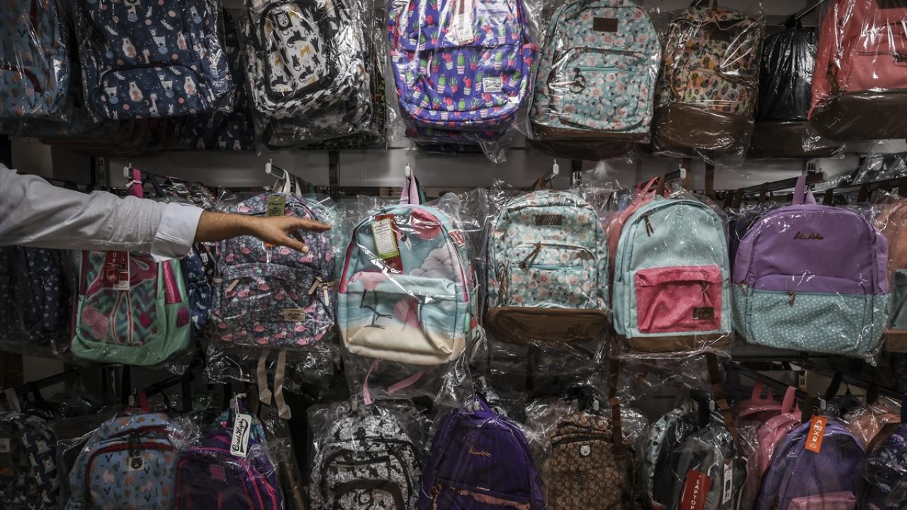 "Çeşit çok, fiyatlarda artış var"