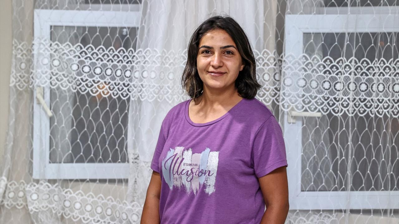 "Şu an hiç tanımadığım bir aileyle beraberim"