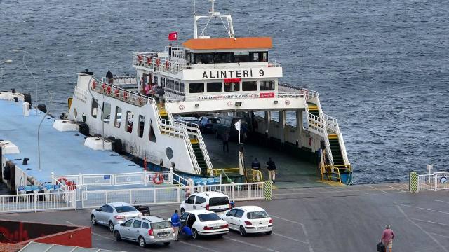 Deniz ulaşımına fırtına engeli