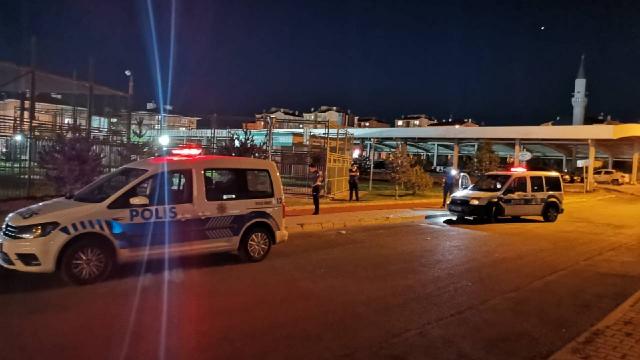 Halı saha maçında silahlı kavga: 3 yaralı