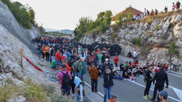 Karadağın Cetinje şehrinde "taht töreni" gerginliği artıyor