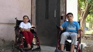 SMA hastası kardeşlere gönüllülerden yardım eli