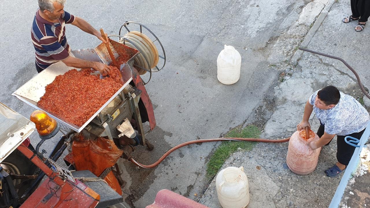 "Salçanın kilogramı 30-35 liradan satılıyor"