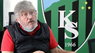 Mustafa Reşit Akçay aşı çağrısını gözyaşlarıyla yaptı