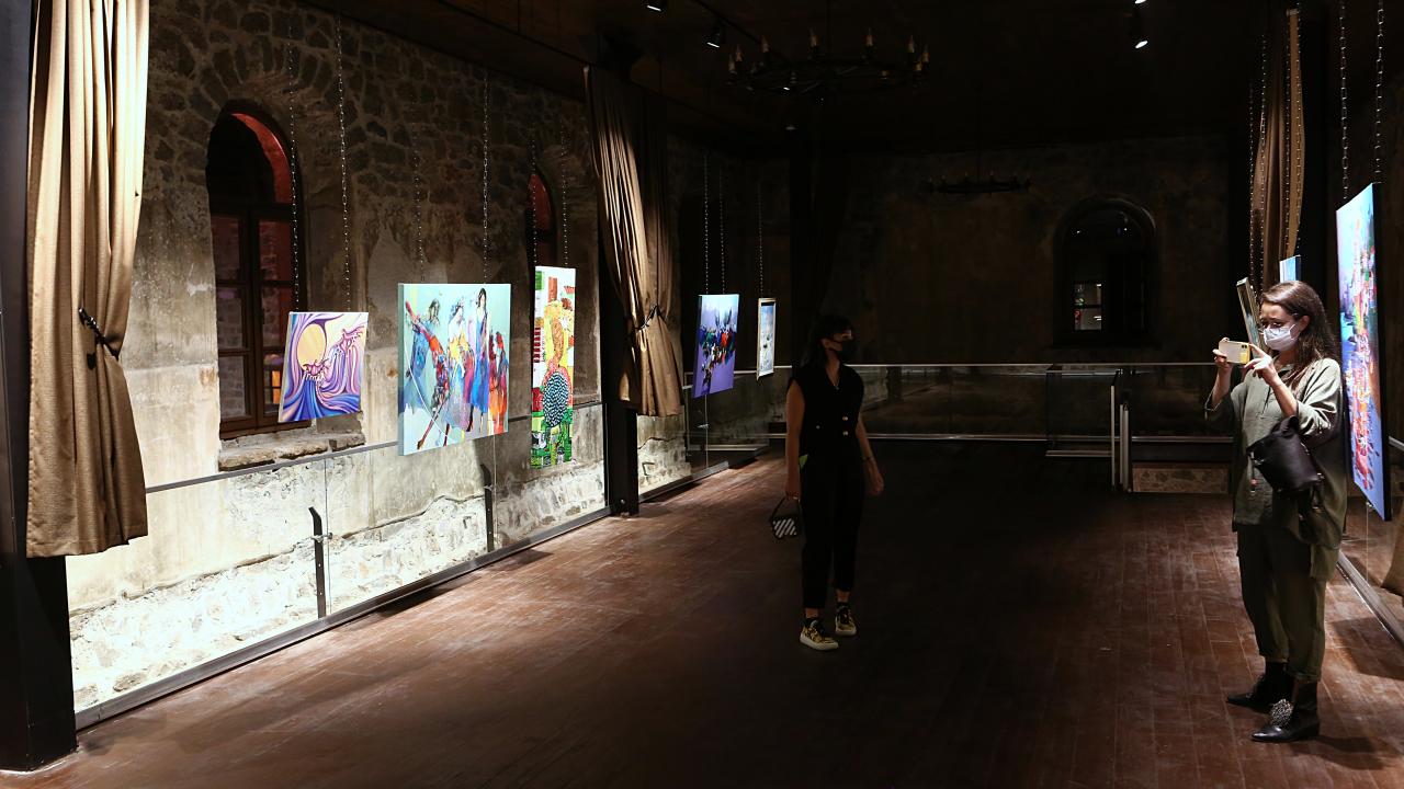 "Manastırın her bir kapısı başka bir dünyaya açılıyor"