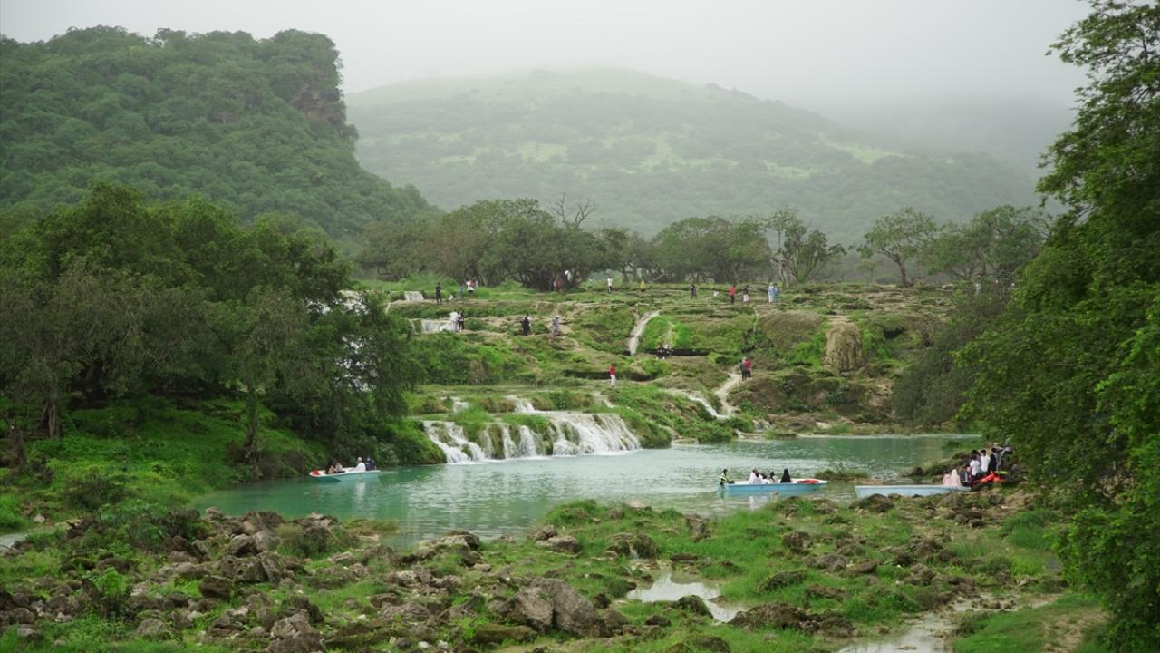 Bölgede Hindistan cevizi ve muz üretimi yapılıyor