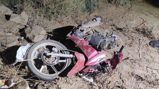 Otomobil motosiklete arkadan çarptı: 1 ölü, 1 yaralı