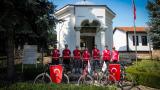 Genç Kızılay gönüllüleri pedalları ecdadın izinde çeviriyorlar