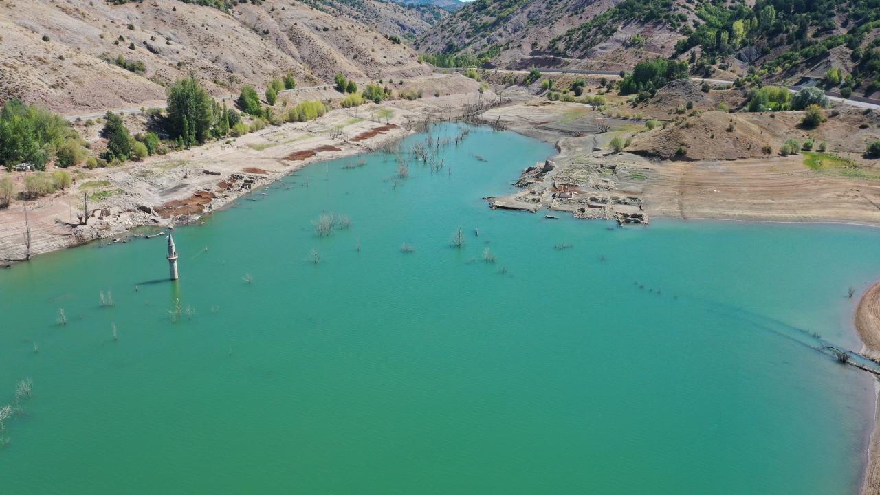 Kesik Köprü ve Eğri Köprü kesimlerinde sular azaldı 