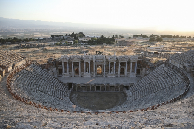 19. Pamukkale-Hierapolis