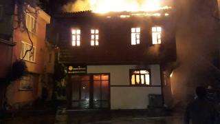 Afyonkarahisar'da tarihi konakta yangın çıktı