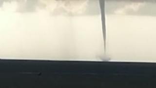 Antalya'da denizde hortum oluştu