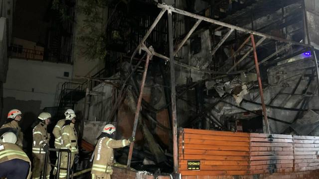 İstanbulda iş yeri yangını