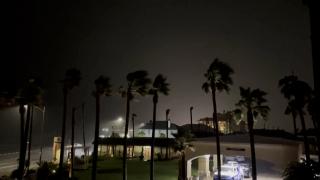 'Nicholas' şiddetini artırdı: Kasırga seviyesine yükseldi