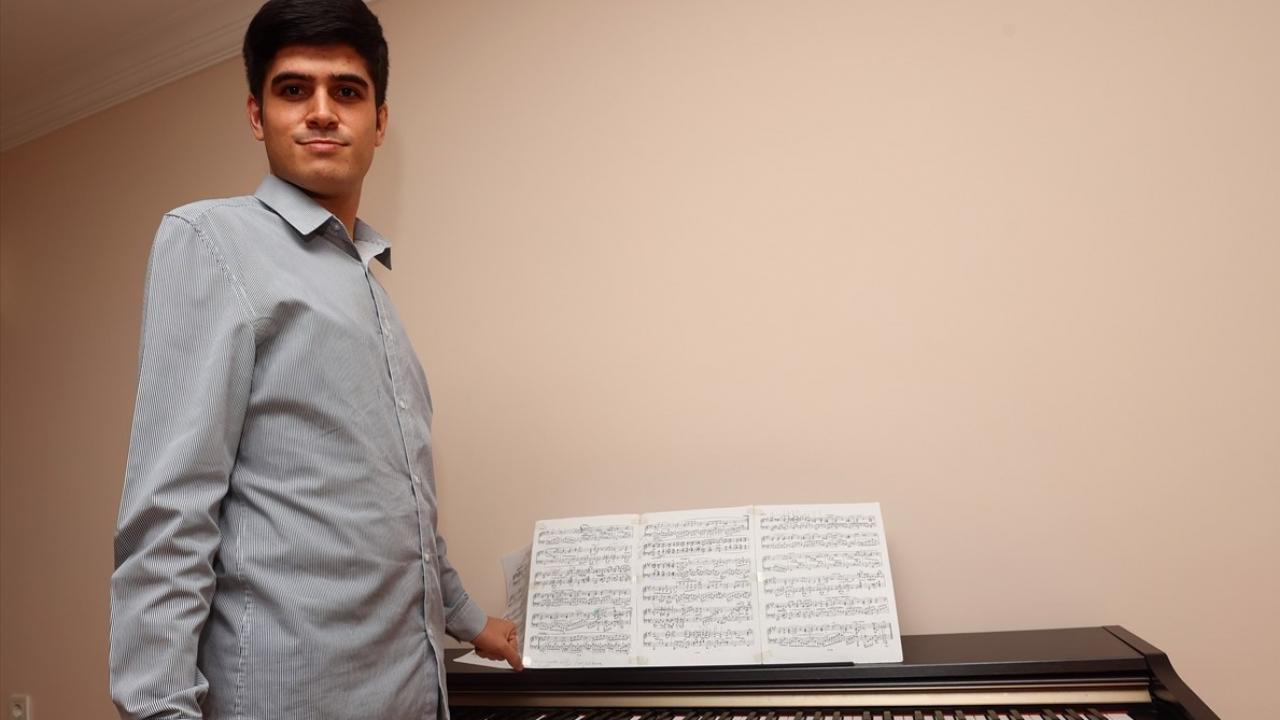 "Müzikte yetenekli otizmliler için yeni bir yol açtı"