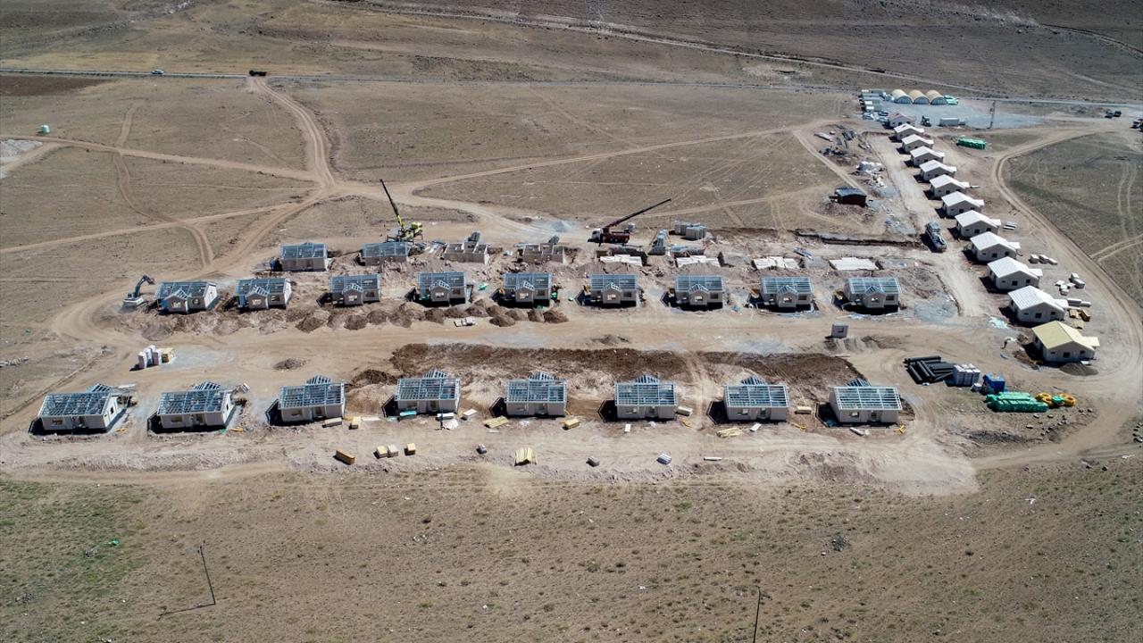 "64 konutun yapımı tamamlanmak üzere"