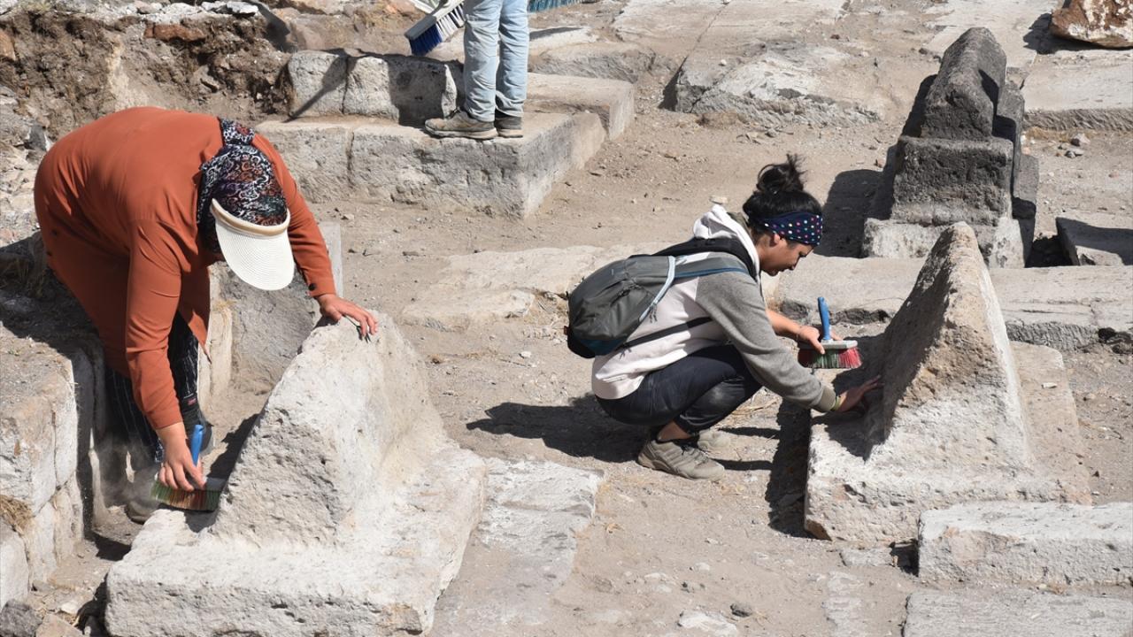 Tarihçileri heyecanlandıran kalıntılar