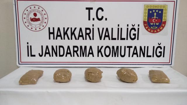 Yüksekovada 3 kilo metamfetamin maddesi ele geçirildi