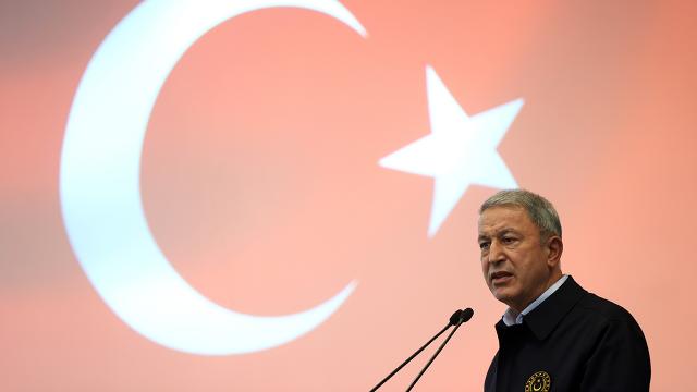 Bakan Akardan Yunanistana "diyalog" çağrısı