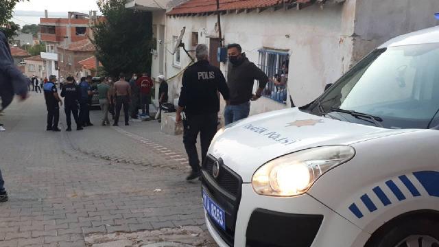 Çanakkalede bir kişi annesini öldürdü