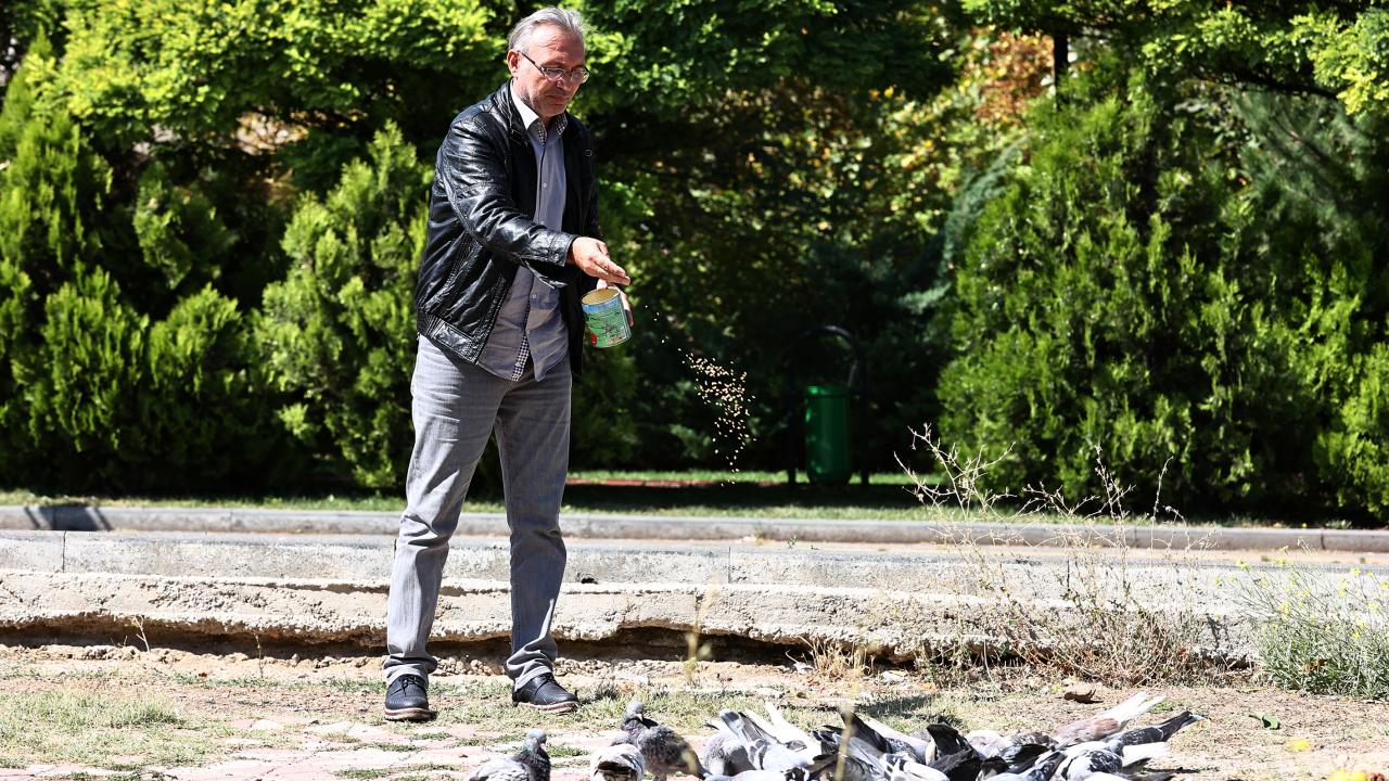 "Hayvan-doğa sevgisini kazandırmaya çalışıyorum"
