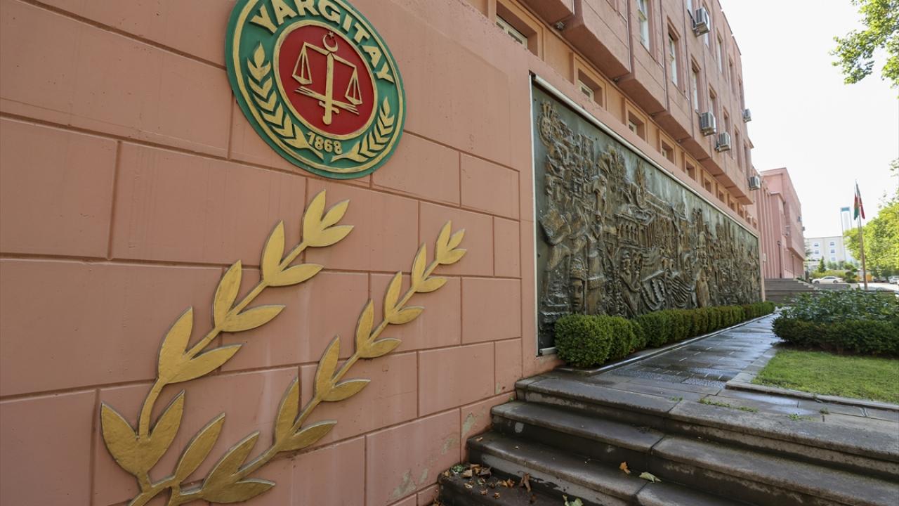 Tarihi davalara tanıklık etti