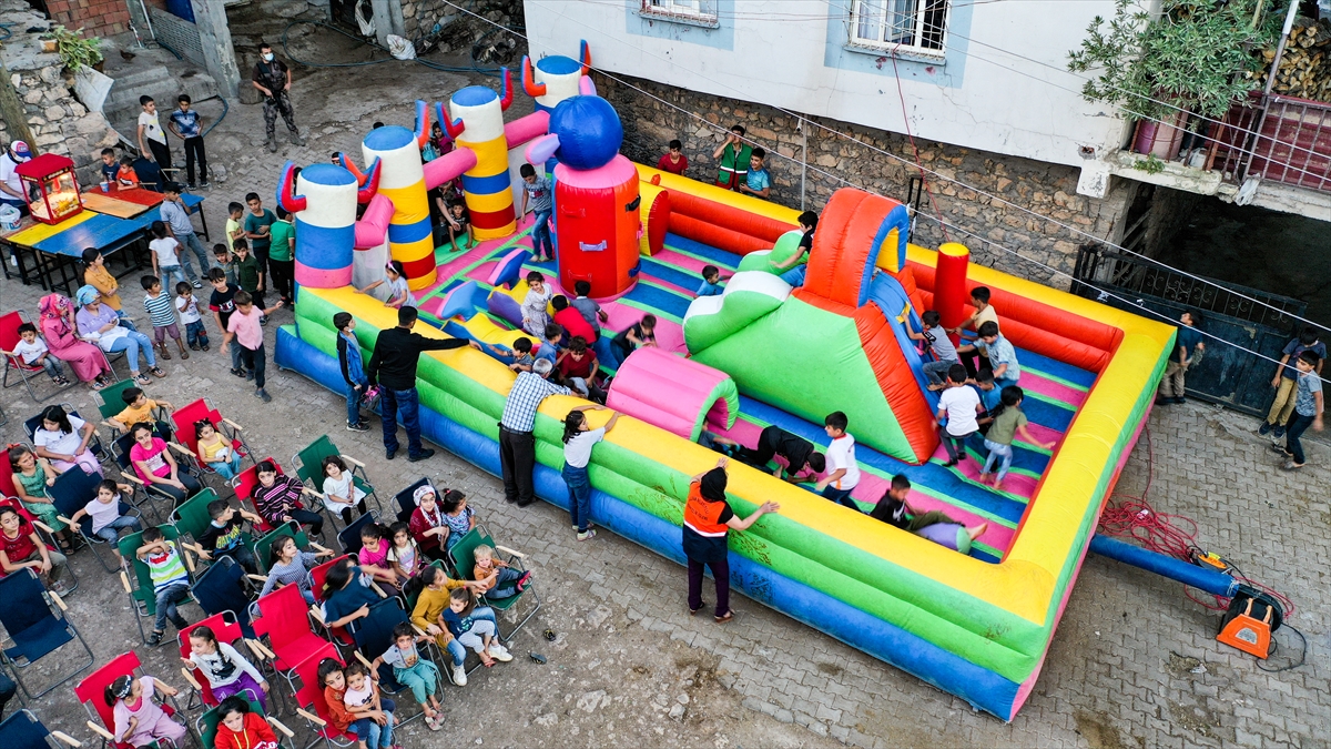 "Silvan`ın tüm çocuklarına ulaşmak istiyoruz"