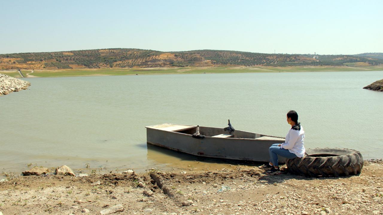 "Yenilenebilir enerji kaynaklarına yönelmemiz lazım"