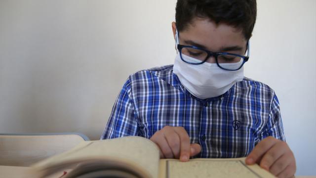 8 ayda hafız olan Bilalin hedefi Türkiye birincisi olmak