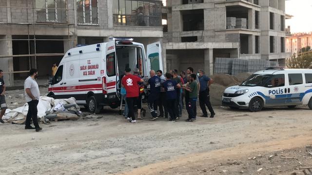 Elazığda inşaatın 7. katından düşen işçi hayatını kaybetti