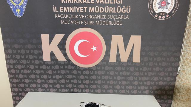 Kırıkkalede Motorlu Taşıtlar Sınavında kopya düzeneği hazırlayan 2 kişi yakalandı