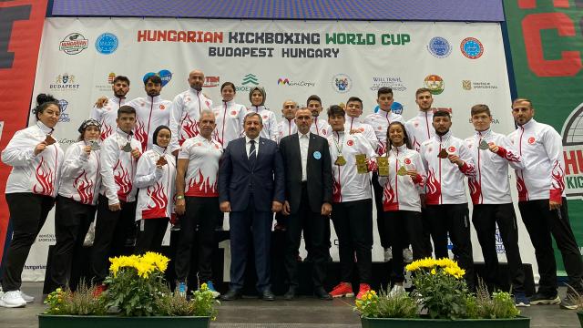 Kick Boks Milli Takımından 2si altın 9 madalya