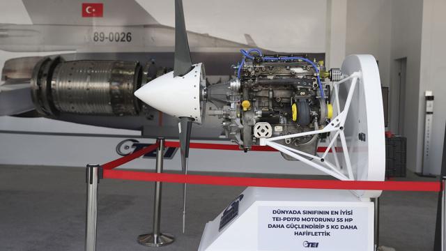 Türkiyenin yeni İHA motoru ilk kez sergilendi