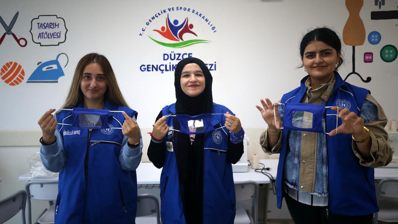 "Projeyle işitme engellilerin hayatını kolaylaştırmayı amaçladık"