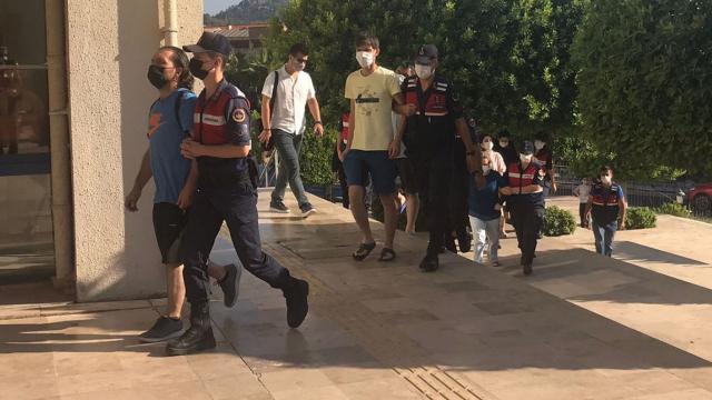9 FETÖcü kaçmaya çalışırken yakalandı