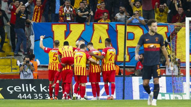 Galatasaraya Kayseride soğuk duş