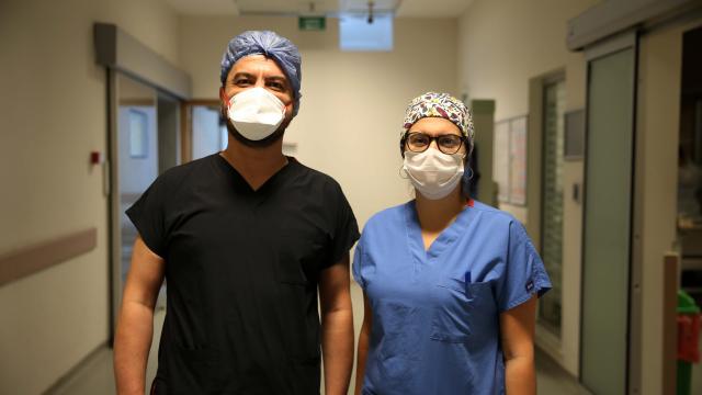 Aşısız hastaların pişmanlığına tanıklık eden doktorlardan "aşı olun" çağrısı