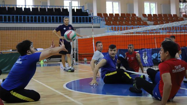 Oturarak Voleybol Milli Takımında hedef Avrupa Şampiyonası