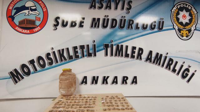 Toprağa gömülü kavanozda uyuşturucu saklayan şüpheli yakalandı