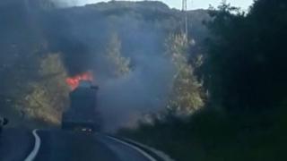 Kimyasal yüklü tankerde yangın