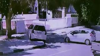 KKTC'de araç ters yöne girdi