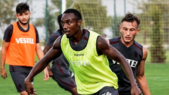 Trabzonspordan Stefano Denswil açıklaması