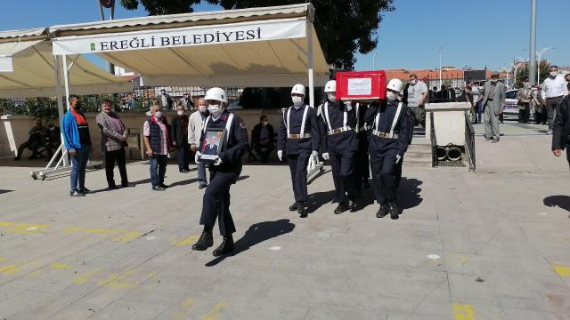Trafik kazasında hayatını kaybeden uzman çavuşun cenazesi Konyada defnedildi