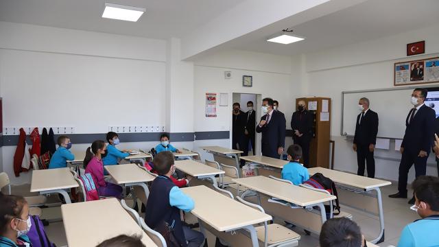Çankırı Valisi Ayaz: İlk defa 18 yaş altı vaka sayımız yüzde 20nin üzerinde