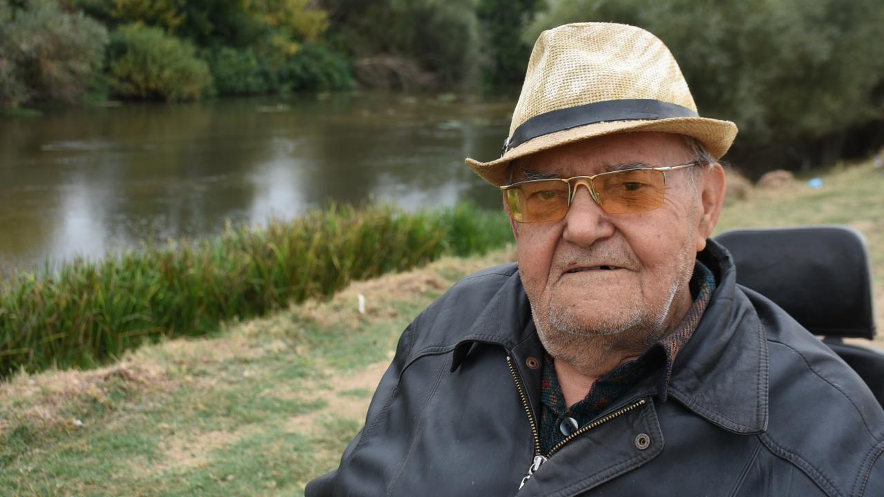 "Nehirde suyun dibi görünüyor, bir karış su kaldı"