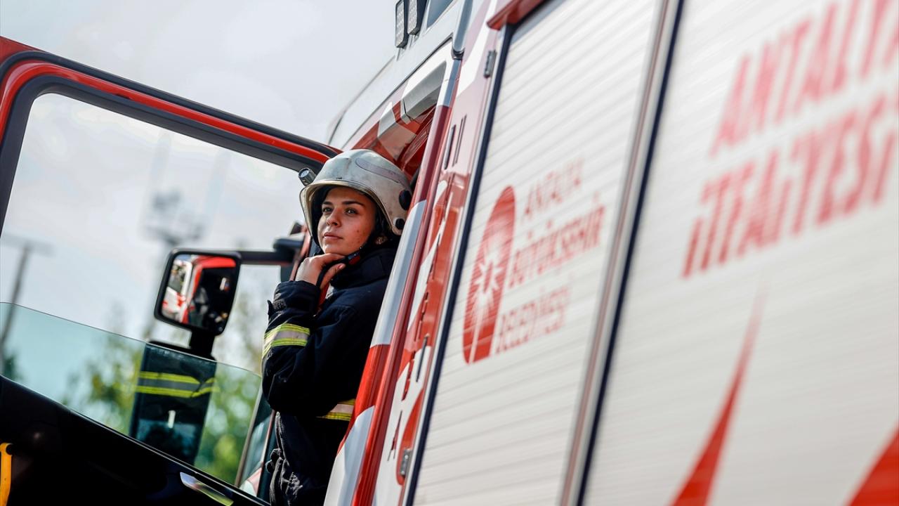 İtfaiyecilik mesleğiyle lisede tanıştı